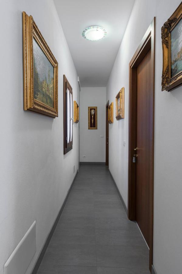 Ca' Degli Specchieri Hotel Veneţia Exterior foto